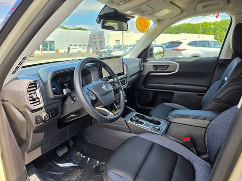 Used 2025 Ford Bronco Sport Outer Banks AWD/4WD image 20