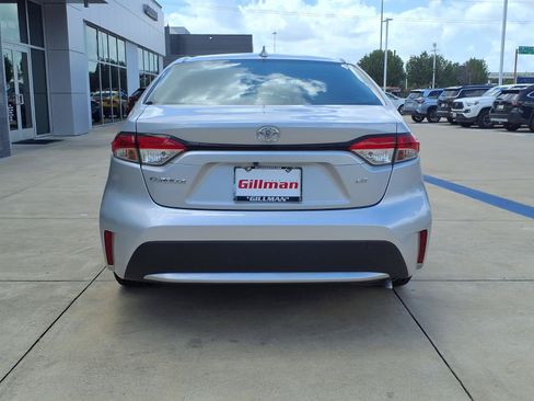 Used 2021 Toyota Corolla LE FWD image 23