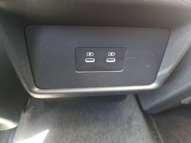 Used 2026 Nissan Rogue SL AWD/4WD image 19