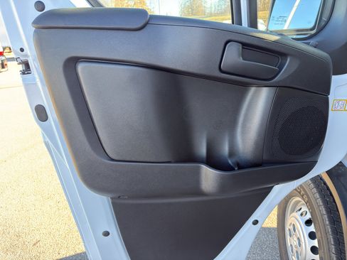 New 2026 RAM ProMaster 2500 w/ Convenience Group image 12