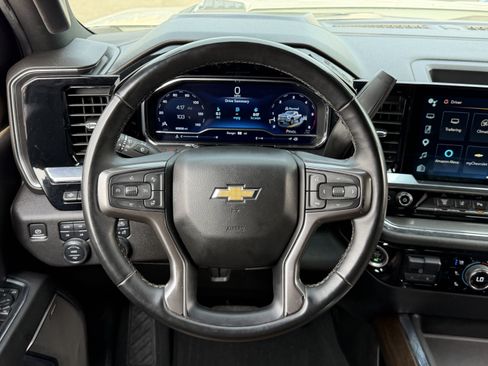 Used 2024 Chevrolet Silverado 2500 High Country w/ High Country Premium Package AWD/4WD image 14