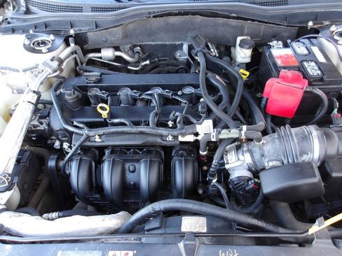 Used 2010 Mercury Milan Premier image 26