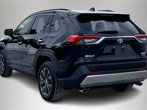 Used 2024 Toyota RAV4 Limited image 9