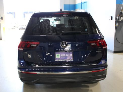 Used 2024 Volkswagen Tiguan SE AWD/4WD image 22