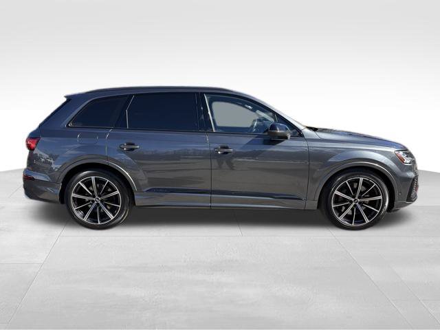Used 2021 Audi SQ7 Prestige AWD/4WD image 2