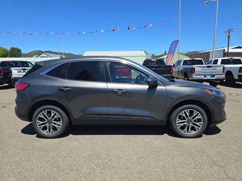 Used 2020 Ford Escape SEL AWD/4WD image 6