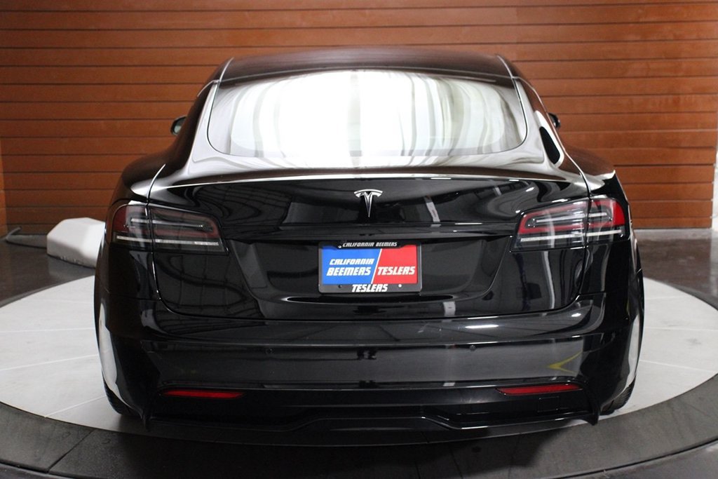Used 2022 Tesla Model S AWD/4WD image 9