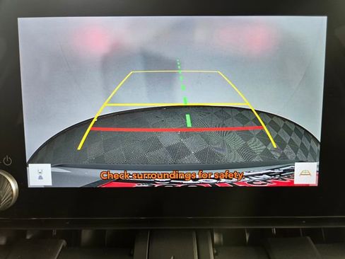 Used 2025 Toyota RAV4 LE image 20