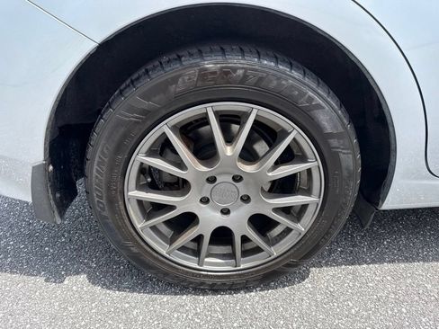 Used 2017 Subaru Impreza 2.0i AWD/4WD image 9