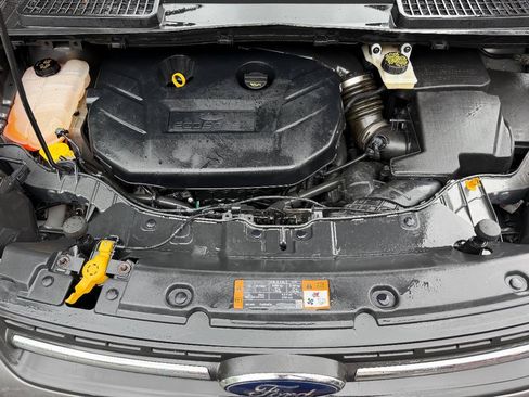 Used 2014 Ford Escape SE w/ Equipment Group 201A AWD/4WD image 8