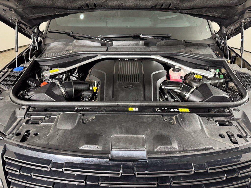 Used 2024 Land Rover Range Rover Autobiography AWD/4WD image 35