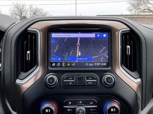 Used 2020 Chevrolet Silverado 2500 High Country w/ Technology Package image 12