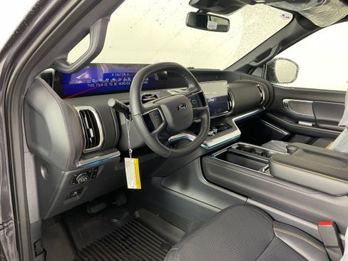 New 2026 Ford Expedition Tremor image 2