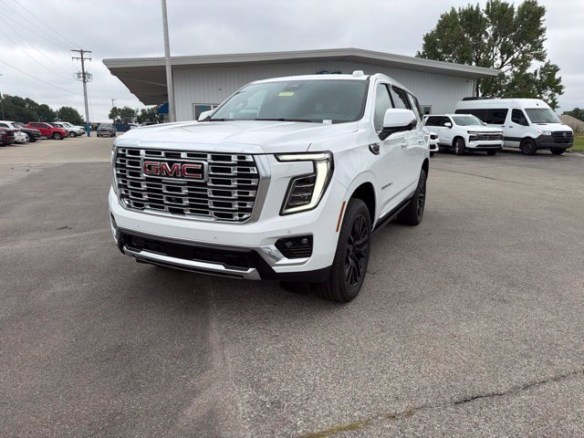New 2026 GMC Yukon Denali w/ Sun & Power Step Package AWD/4WD image 2