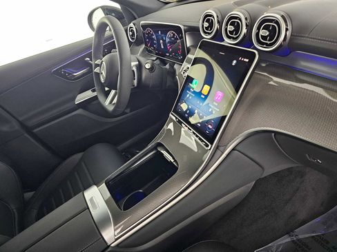 New 2026 Mercedes-Benz GLC 300 image 11