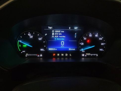 Used 2021 Ford Escape SE image 23