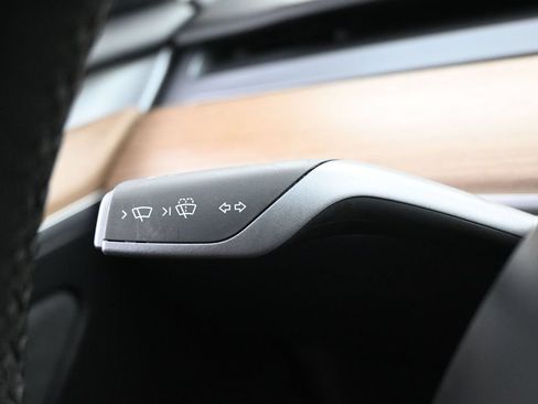 Used 2022 Tesla Model 3 Performance AWD/4WD image 17