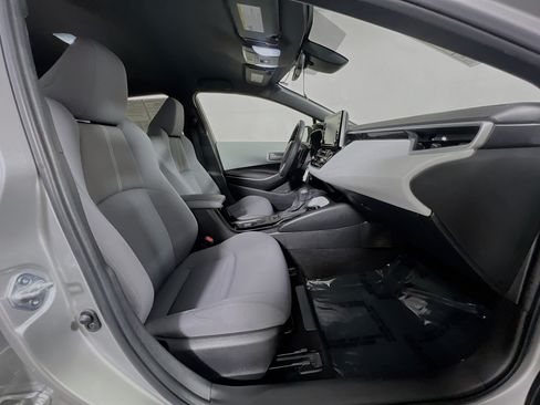 Used 2021 Toyota Corolla SE FWD image 31
