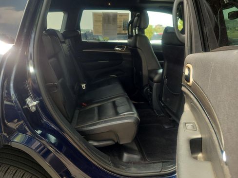 Used 2017 Jeep Grand Cherokee Limited AWD/4WD image 18