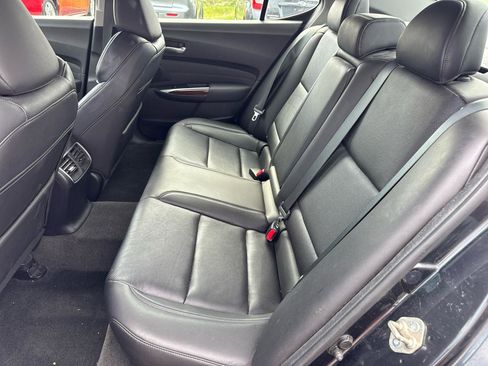 Used 2015 Acura TLX w/ Technology Package FWD image 11