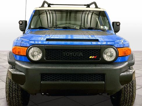 Used 2007 Toyota FJ Cruiser 4WD image 3