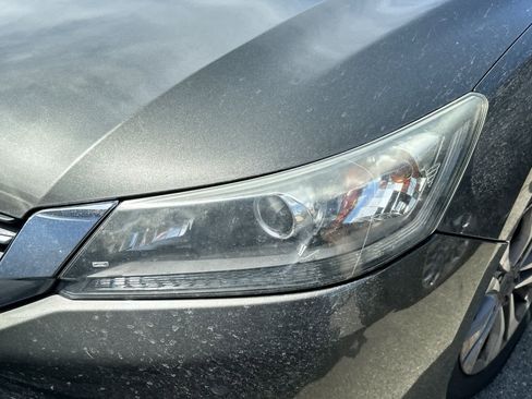 Used 2015 Honda Accord LX image 11