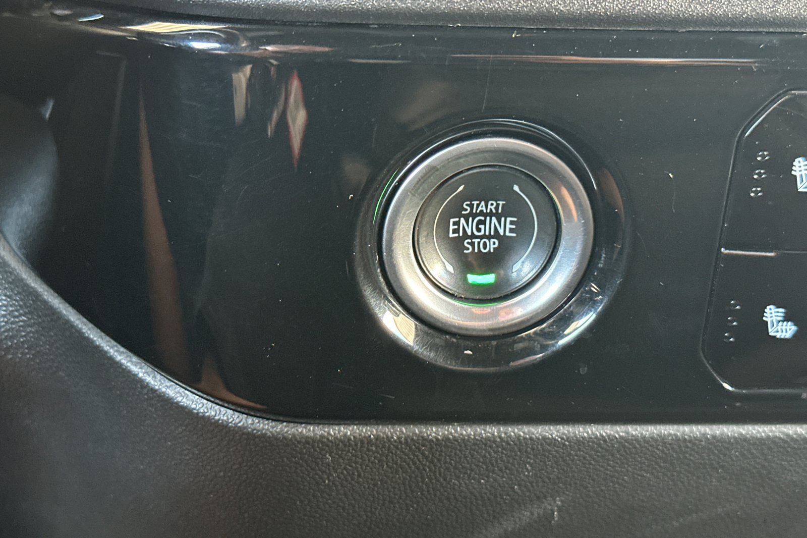 Certified 2023 GMC Sierra 1500 Elevation AWD/4WD image 29