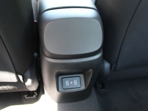 New 2026 Hyundai Elantra Sport FWD image 26