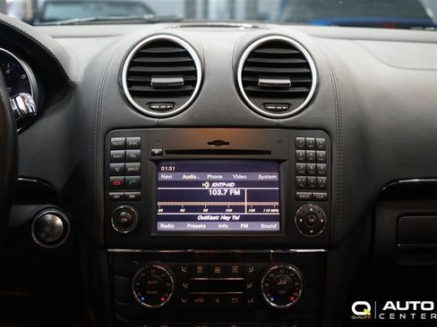 Used 2011 Mercedes-Benz ML 63 AMG 4MATIC image 20