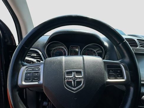 Used 2019 Dodge Journey Crossroad image 9