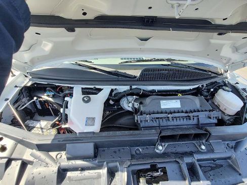 Used 2024 GMC Savana 2500 w/ Driver Convenience Package image 24