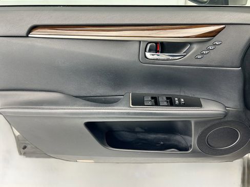 Used 2017 Lexus ES 350 image 23