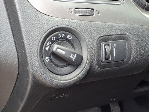 Used 2020 Dodge Journey Crossroad w/ Popular Equipment Group image 19