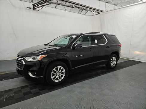 Used 2018 Chevrolet Traverse LT w/ LPO, Floor Liner Package image 2