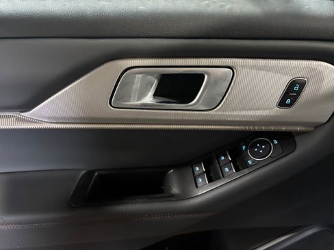 New 2026 Ford Explorer Active w/ Active Comfort Package image 10