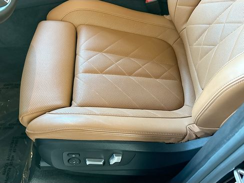 Certified 2023 BMW X5 sDrive40i w/ M Sport Package image 19