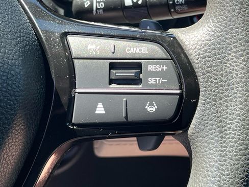 Used 2023 Honda Pilot LX image 23