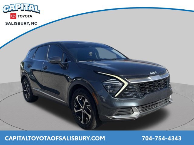 Used 2024 Kia Sportage EX FWD image 1