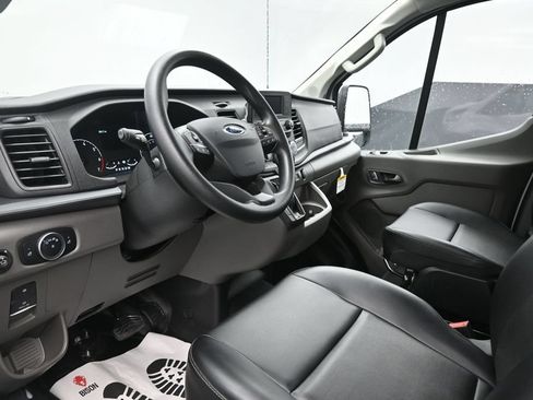 Certified 2025 Ford Transit 150 Low Roof AWD image 18