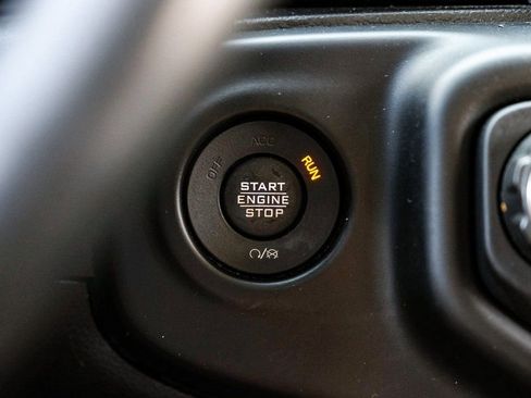 Used 2021 Jeep Wrangler Unlimited Sport image 29