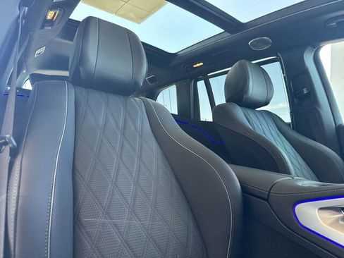 Certified 2024 Mercedes-Benz Maybach GLS 600 4MATIC image 21