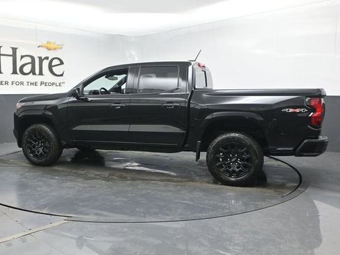 New 2026 Chevrolet Colorado W/T w/ WT Custom Package AWD/4WD image 30