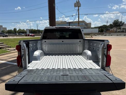 Used 2021 Chevrolet Silverado 1500 Custom RWD image 22