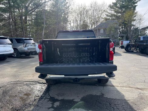 Certified 2024 Chevrolet Silverado 1500 LT image 38
