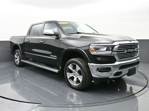 Used 2022 RAM 1500 Laramie AWD/4WD image 1
