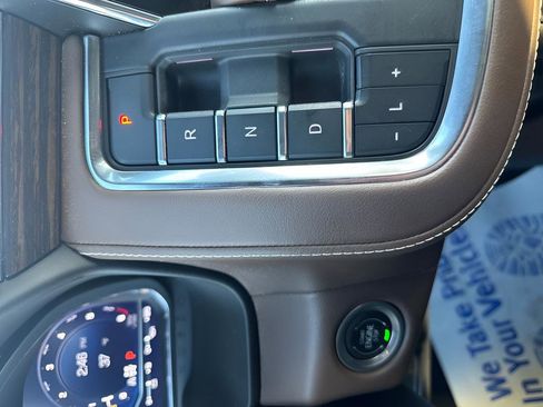 Used 2023 Chevrolet Tahoe High Country w/ Advanced Technology Package image 27