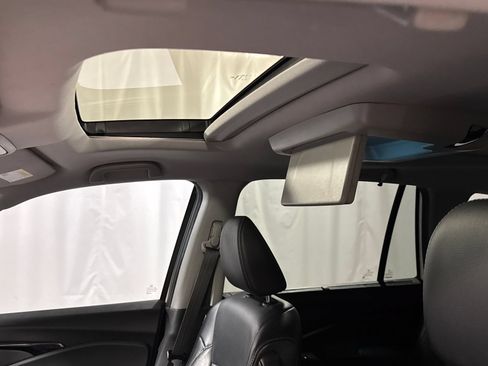 Used 2019 Honda Pilot Elite image 26