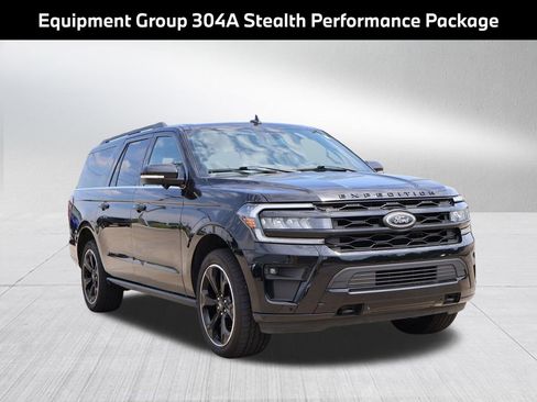 Used 2023 Ford Expedition Max Limited AWD/4WD image 4