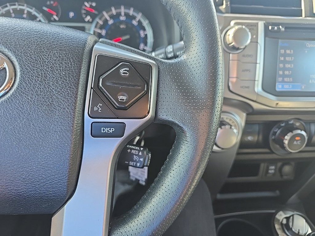 Used 2019 Toyota 4Runner SR5 AWD/4WD image 18