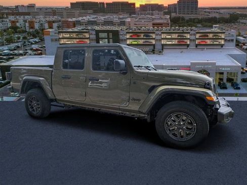 New 2025 Jeep Gladiator Sport image 1